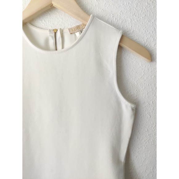 Lurelly White Sleeveless Round Neck Lace Inset Manhattan Mini Dress Size 4 - Picture 3 of 9